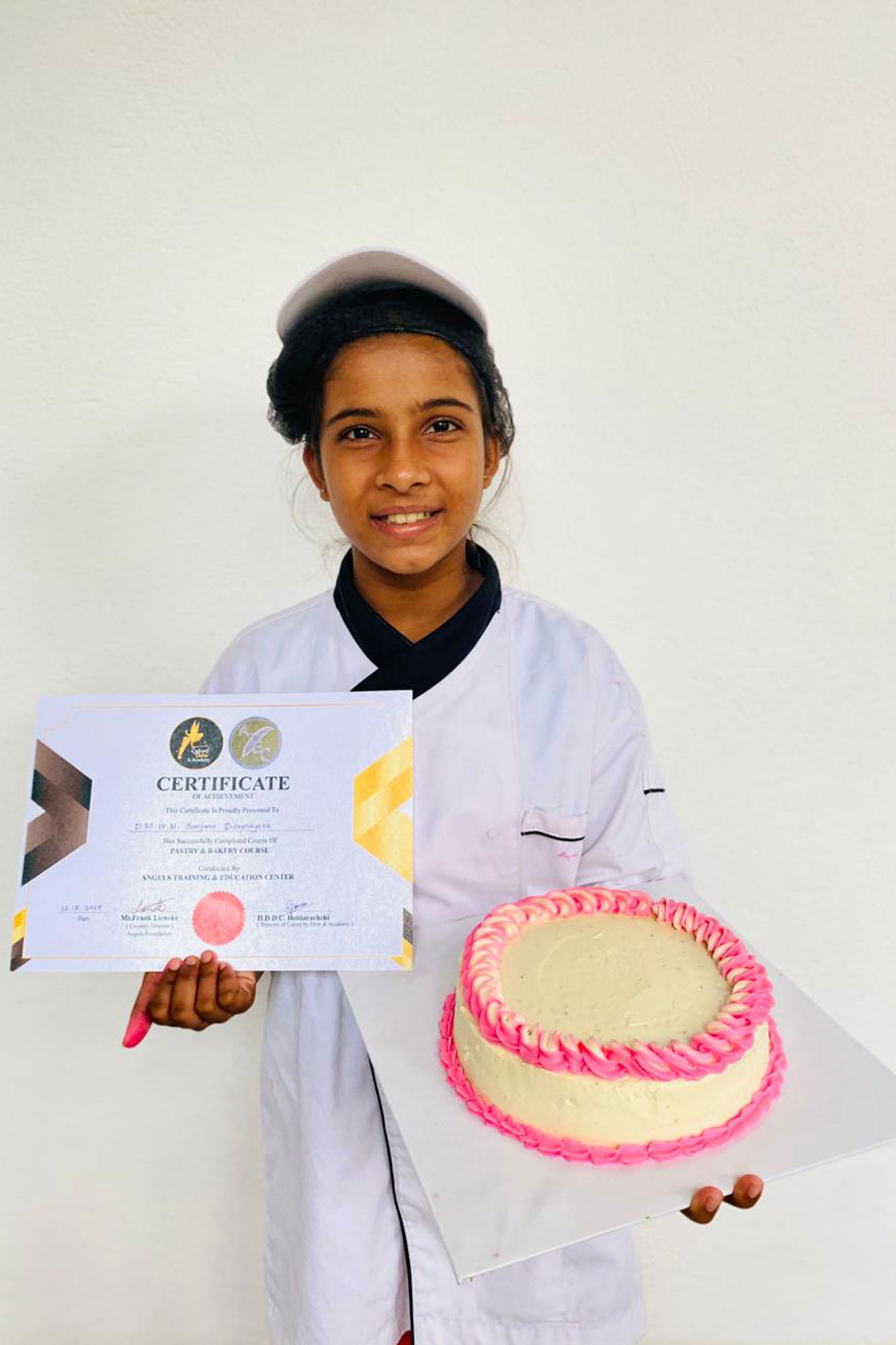 Zertifikat und Kuchen