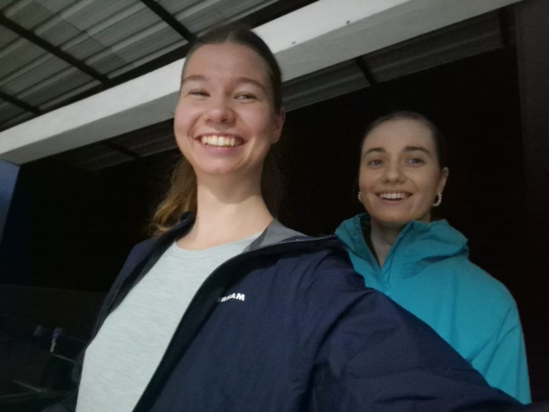 Im Ganzen zurück von unserer abenteuerlichen TukTuk-Fahrt!