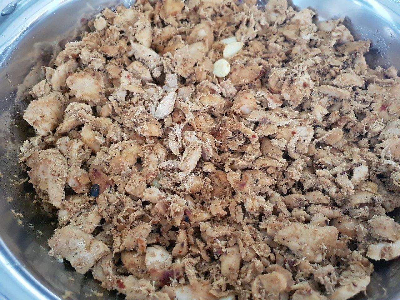 H&auml;hnchenfilet mit Knoblauch