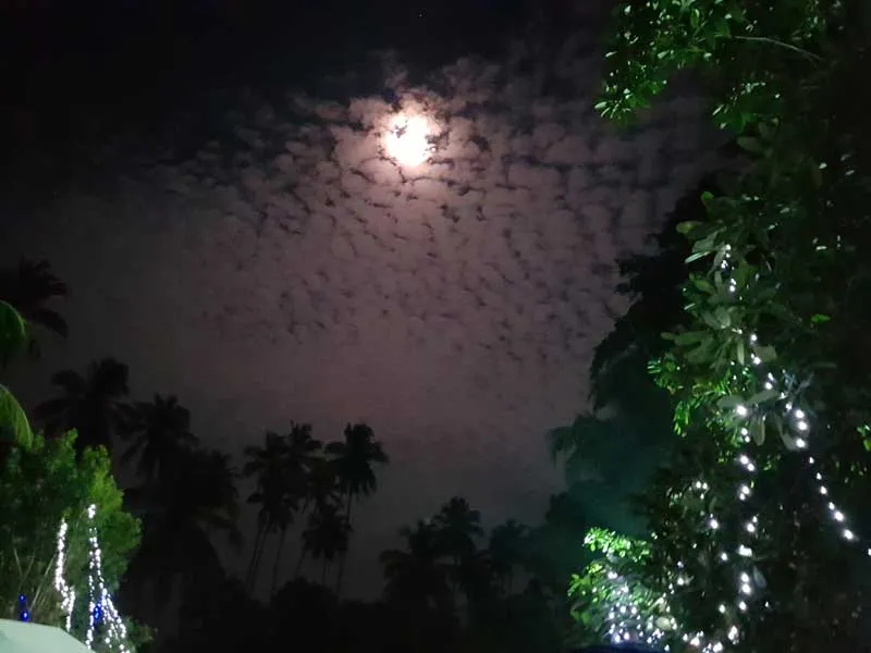 Riesen Vollmond zur Silvesternacht