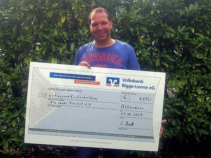 Feierliche Unterst&uuml;tzung f&uuml;r das Angels Home